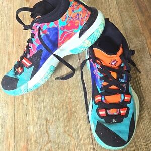 Unisex Nike Zion Air size 5.5Y